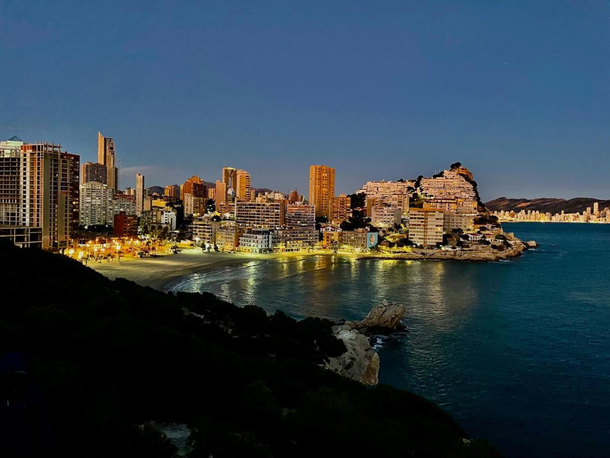 Traveler'S Beach Apartment With Sea View, Free Coffee & Parking Benidorm Exterior foto